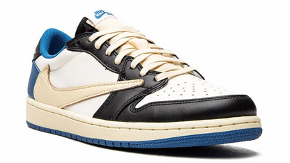 Nike travis low Fragment