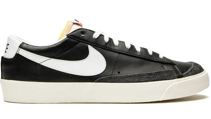 Nike blazer low black