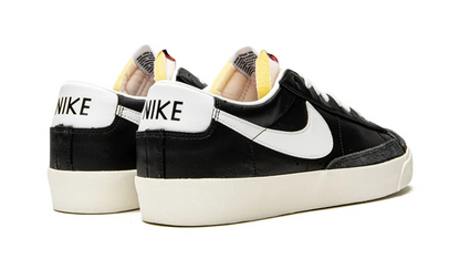 Nike blazer low black