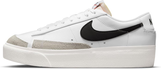 Nike blazer low white