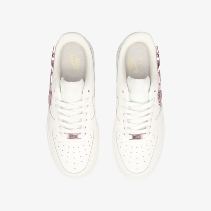 Nike air force 1 Metal Swoosh pink